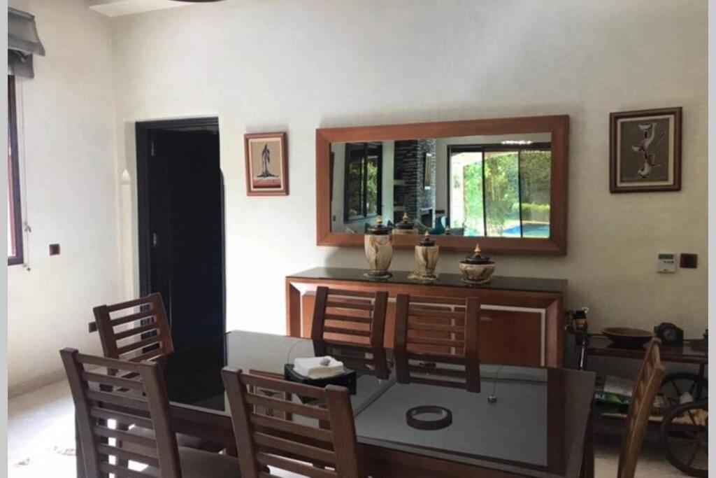 Magnifique Villa Avec Piscine Chauffee Que Pour Famille Маракеш Екстериор снимка